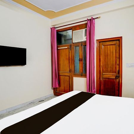 Hotel O Nd Home Cottage Газиабад Екстериор снимка