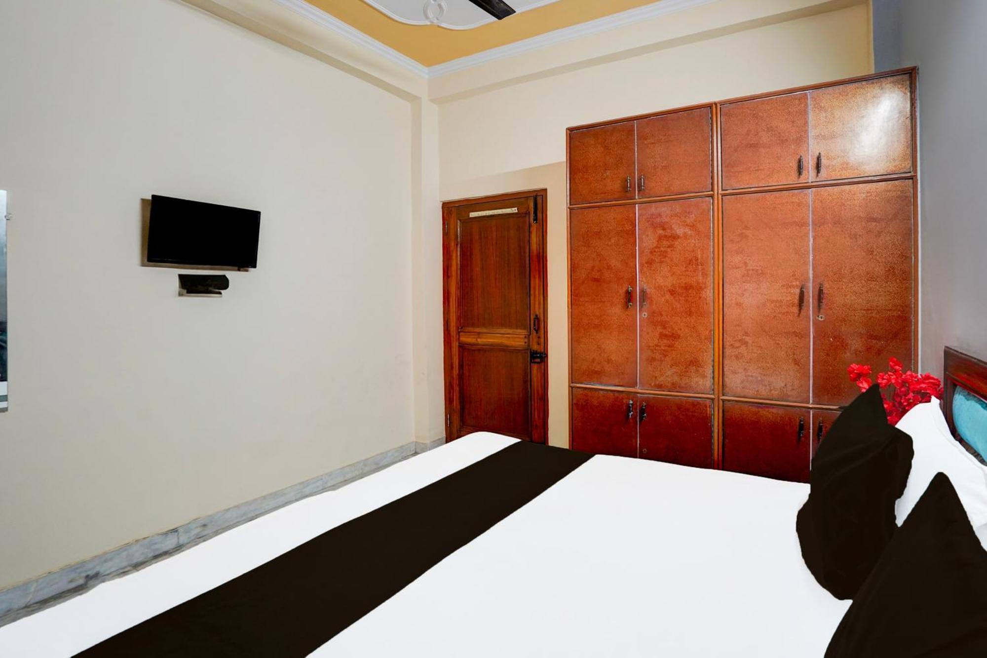 Hotel O Nd Home Cottage Газиабад Екстериор снимка